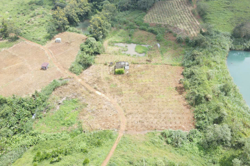  BÁN NHANH TRONG 10 NGÀY - DT 1.HAC -  ĐẤT NÔNG NGHIỆP THUỘC PHƯỜNG 2 MỚI, BẢO LỘ50M ĐƯỜNG ĐẤT OTO GẦM THẤP THOẢI MÁI - GIÁ NGỘT: 1 TỈ 850 CẢ LÔ (180TR/SÀO)