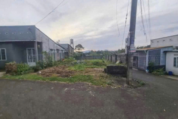 CẦN BÁN LÔ ĐẤT HẺM 57 NGUYỄN TRI PHƯƠNG - P.LỘC TIẾN - TP.BẢO LỘC - 7.5 X 28 CÓ SẴN 104M² THỔ CƯ, NƠ HẬU - KHU VỰC DÂN CƯ, ĐẤT BẰNG, RANH MỐC RÕ RÀNG - GIÁ ĐẦU TƯ: 1,8 TỶ