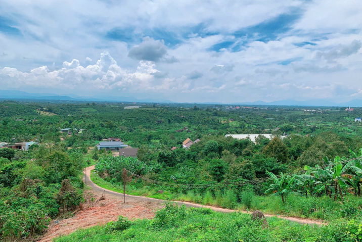 🧃 “1.700m² ĐẤT VUÔNG ĐẸP NHƯ TƯỚNG – NHÀ CÓ SẴN, CHỈ VIỆC XÁCH VALI VỀ UỐNG TRÀ!”