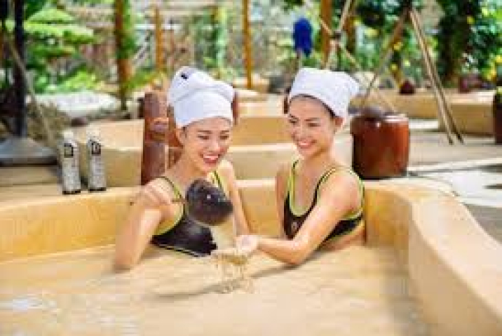 Tắm bùn khoáng tại Tea Resort có gì hay?