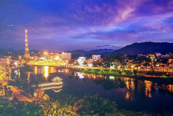 Giới Nhà Giàu Tp.HCM Đang Đổ Tiền Mua Bất Động Sản Ở Đâu?