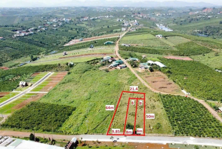 BÁN NHANH LẤY TIỀN ĐẦU TƯ - BÁN 3 LÔ ĐẤT LIỀN KỀ GIÁ ĐẦU TƯ MẶT TIỀN ĐƯỜNG 17 LỘC QUẢNG _ BẢO LÂM - DIỆN TÍCH 2 LÔ: 8 X 50 CÓ 112M² THỔ CƯ - GIÁ BÁN: 850TR/1 LÔ