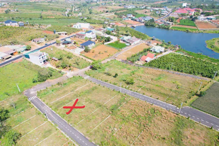 Đất Bảo Lộc View Hồ – 210 m2 full thổ cư - Chính Chủ giá chỉ 850 triệu