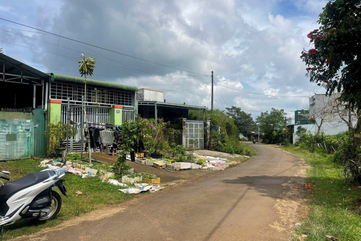 Mua đất thổ cư Bảo Lộc – mặt tiền đầu đường Phó Đức Chính, gần Lý Thái Tổ, giá 4,5 tỷ